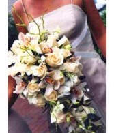 Cascading Bouquet 