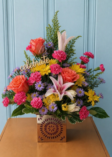 CELEBRATE IN STYLE FLOWER ARRANGEMENT
