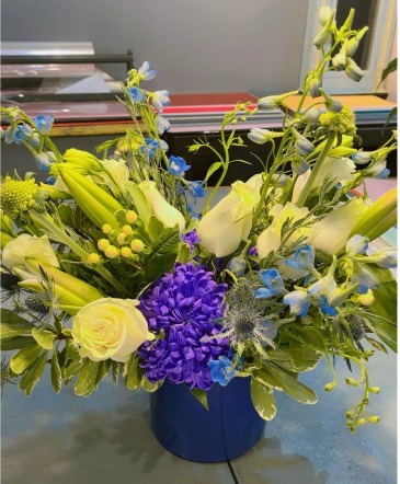 CELESTE  ARRENEGMENT  in Toronto, ON | PERCY WATERS FLORIST