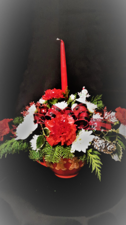 center of attention centerpiece arrangement