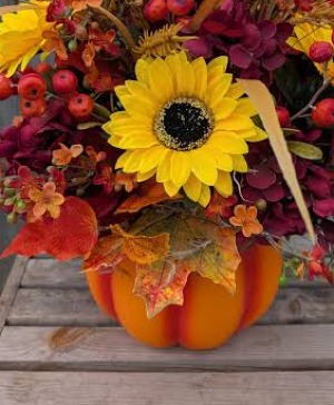 Ceramic Fall Pumpkin Fri  NOV 6 