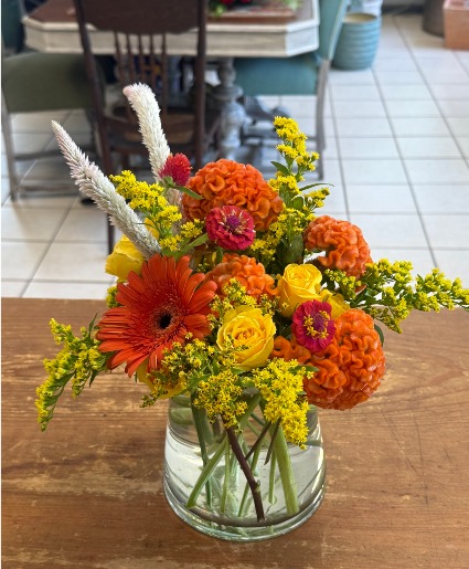 CEREBRAL SUNSHINE Floral Arrangement