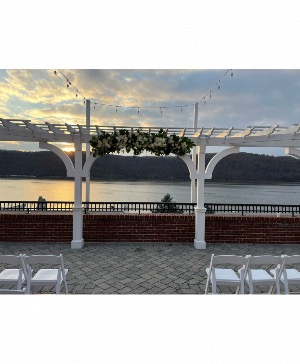 Ceremony arch Flowers 