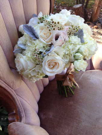 Champagne/Cream Bouquet Brides Bouquet
