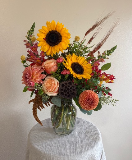 Changing Leaves Classic Vase Vase Arrangement
