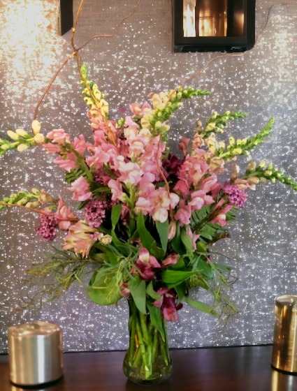 Chantilly Garden BEAUTIFUL PINK SNAPDRAGONS