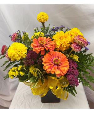 Cheerful Seasonal Blooms - deluxe special Vase Arrangement 