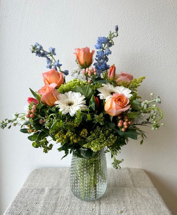 Apricot Sky  in La Grande, OR | FITZGERALD FLOWERS