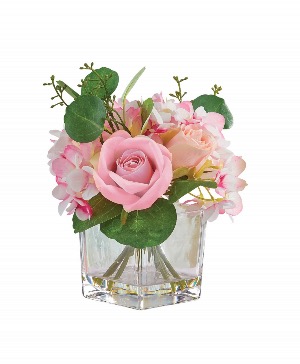 Chic Garden(  Color May vary Fresh flowers 