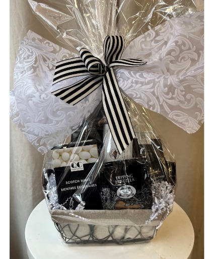 Chic Gourmet Basket  