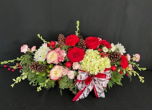 Christmas Basket All Around 