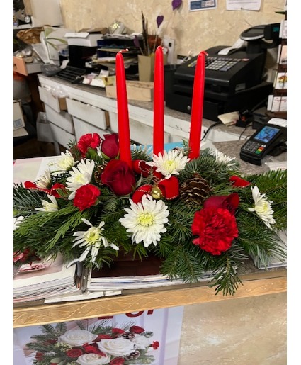 Christmas Centerpiece with 3 Candles  