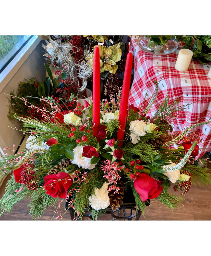 Christmas Folly Table Centerpiece