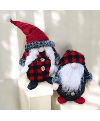 21 Inch Winter Gnome Couple  Gift Set