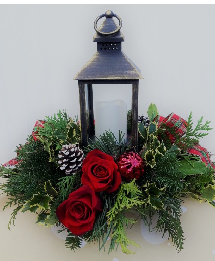 Christmas Lantern Christmas Arrangement