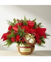 CHRISTMAS ORNAMENT ARRANGEMENT 