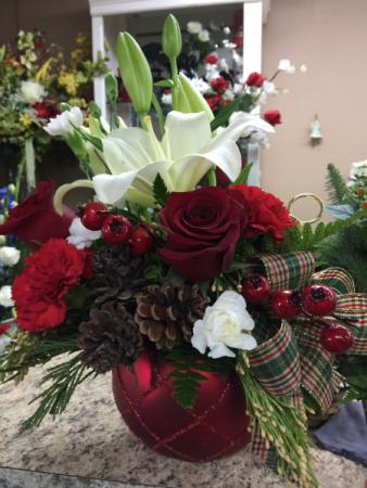 Christmas Ornaments Fresh cut Flowers