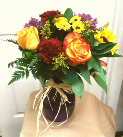 Circus Rose Bliss Everyday Arrangement 