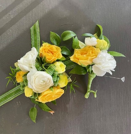 Citrus Zest Wrist Corsage & Boutonniere Set