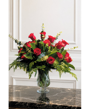 Classic 2 dozen red roses 