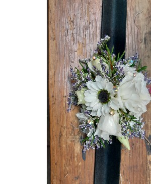 classic Black and White corsage