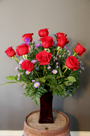 Classic Dozen Bouquet in Chattanooga, TN | Chantilly Lace Floral Boutique LLC