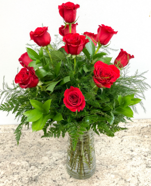 Classic Dozen Red Roses