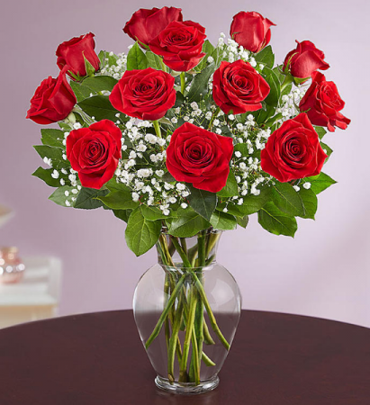 Classic Dozen Red Roses  In Clear Vase