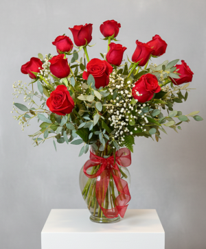 Classic Dozen Red Roses Vase Arrangement
