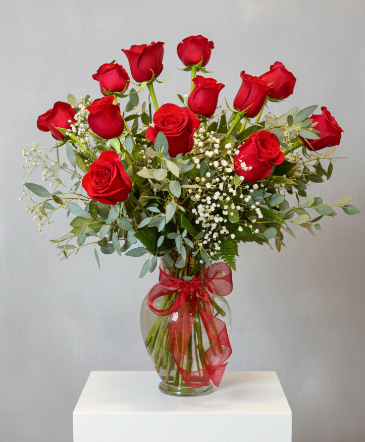 Classic Dozen Red Roses Vase Arrangement in Medina, NY | CREEKSIDE FLORAL AND DESIGN