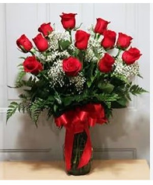 Classic Dozen Roses  