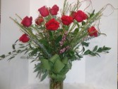 Classic Dozen Red Roses Signature Design 