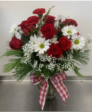 Classic Holiday Vase Fresh Arrangement 