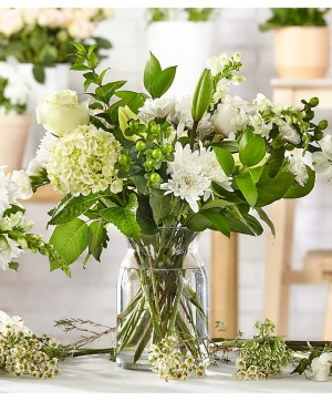 Classic Ivory Bouquet
