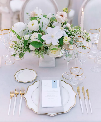Classic White Summer  Centerpiece