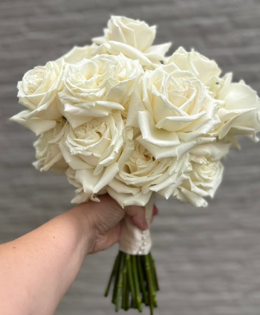 Classic White Wedding Bouquet in Medina, NY | CREEKSIDE FLORAL AND DESIGN