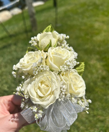 Classic White Wristlet Prom 