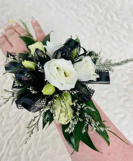Classic Wristlet  Prom 