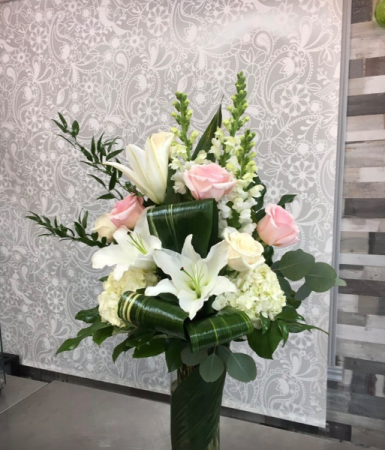 Classy Vase Arrangement  Vase with mixed flowers 