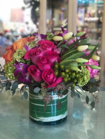 Cluster of Spring Love Glass Cylinder Vase