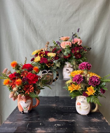 Fall Forest Friends   in La Grande, OR | FITZGERALD FLOWERS