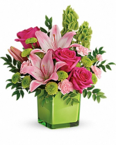 COLOR ME HAPPY Vase Arrangement