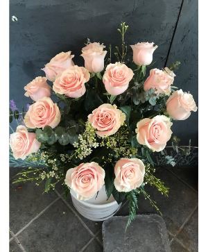 Colored 18 rose vase-  Roses