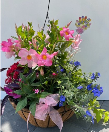 Colorful 16” coconut liner HB   in Palm Coast, FL | HAMMOCK GARDENS FLORIST