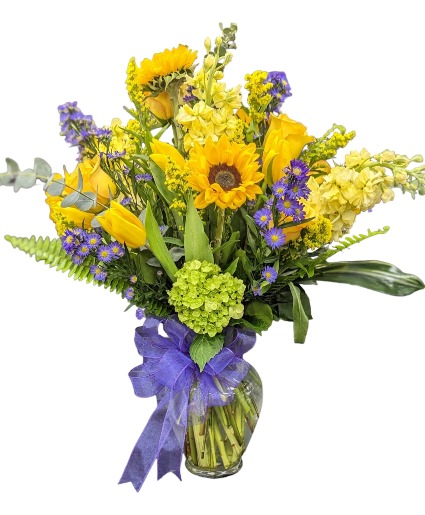 Columbia Fields Vase Arrangement