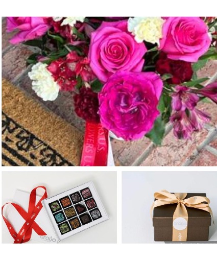 Combo Gourmet Chocolates And Floral Choice Arrange 