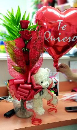 Combo of LOVE  Roses Balloon and Bear 