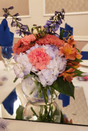 Compact Bubble Bowl Centerpiece