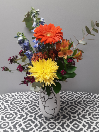 Confident Fresh Arrangement
