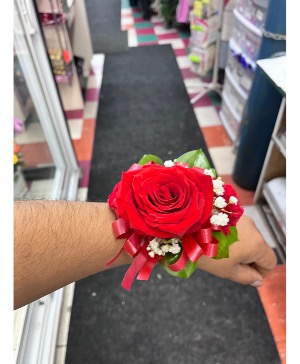 single rose corsage 